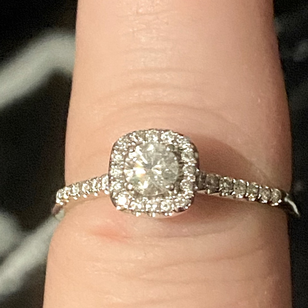 Diamond Ring 3/8 ct tw 10k White Gold